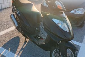 SCOOTER DAELIM 125