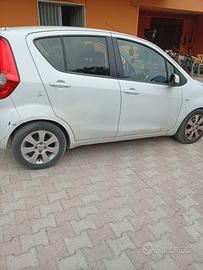 Opel Agila GPL Cambio automatico