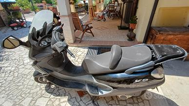 piaggio X9 200 evolution 
