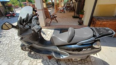 piaggio X9 200 evolution 