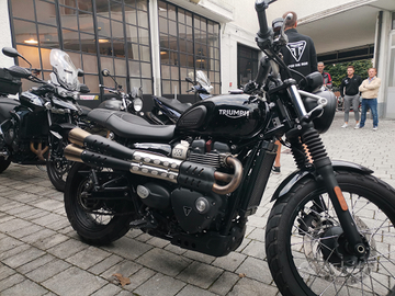 Triumph scrambler 900