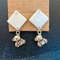 Orecchini con oresetto, pezzo unico