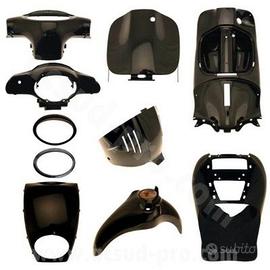 KIT CARENE APRILIA SCARABEO 50 100 NERO LUCIDO