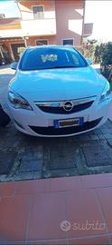 Opel Astra Sports Tourer 1.7 cdti Cosmo 110cv