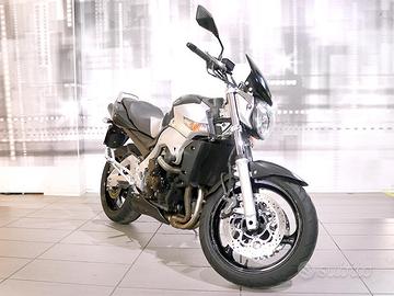 Suzuki GSR 600