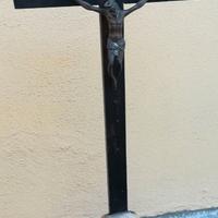 antico crocifisso in bronzo legno e marmo