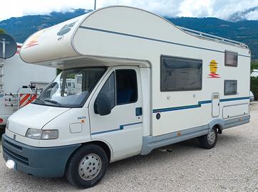 Camper McLouis 560 2001