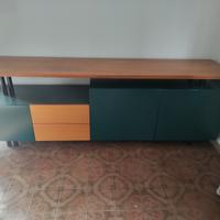 Credenza