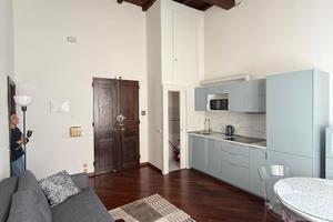 Grande bilocale medio termine da maggio 26