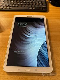 Tablet Samsung SM-T560 + Scheda Sandisk 128GB