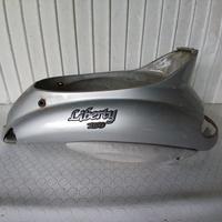 carena posteriore argento per piaggio liberty 