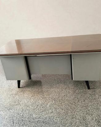 scrivania in metallo anni 60 con cassetti 