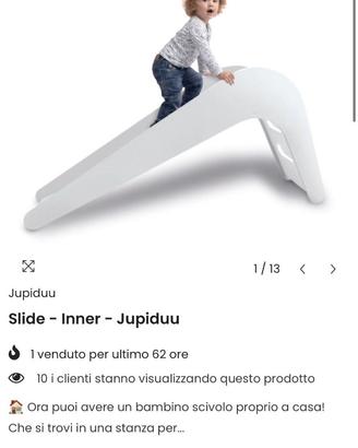Scivolo e piscina con palline