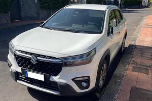 AUTOVETTURA SUZUKY S CROSS 2023 come nuova