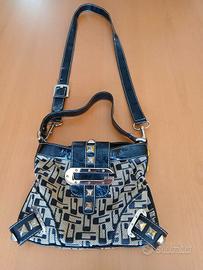 Borsa tracolla, o borsetta Guess originale