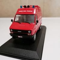 Modellini dei Vigili del Fuoco Italiani