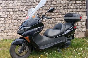 HONDA FORZA 250 
