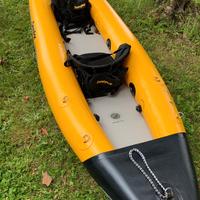 Kayak gonfiabile