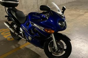 Suzuki GSX 600 F