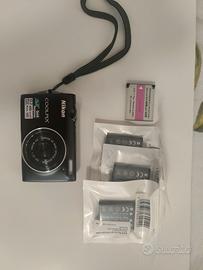Nikon coolpix s5100 con 3 batterie nuove 