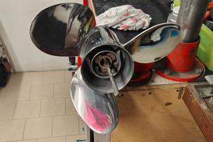 Elica inox originale Yamaha nuova.