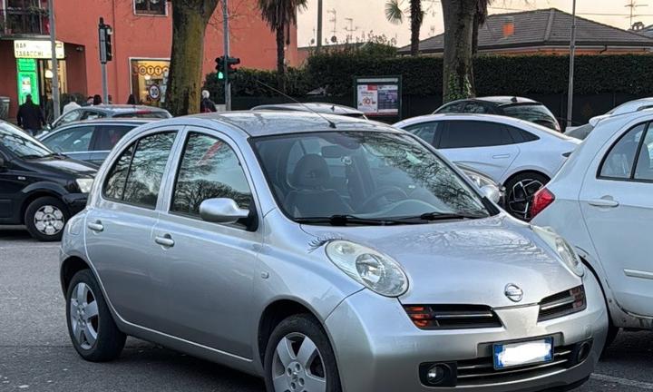 Micra k12 2003 neopatentati