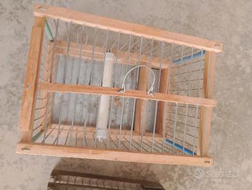 gabbiette in legno/ trasportini