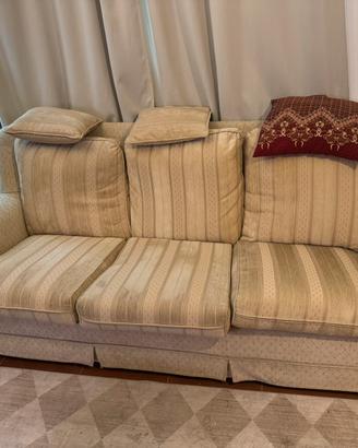 Divano 3 posti beige classico