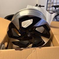 cerchi originali Subaru Crosstrek nuovi