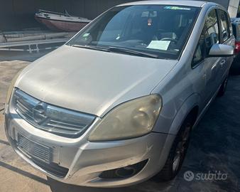 OPEL ZAFIRA per ricambi usati
