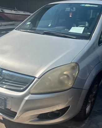 OPEL ZAFIRA per ricambi usati