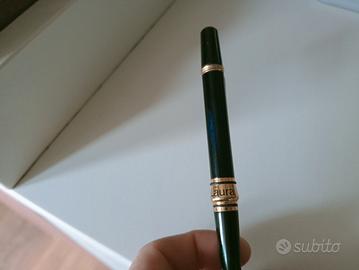 Penna Laura Biagiotti 