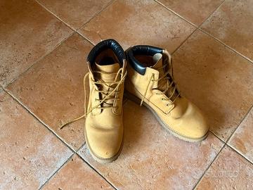 Scarponcini Nabuk Dockstep