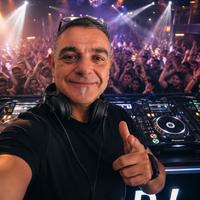 Dj animatore speacker disc jockey