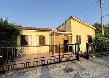 Immobile in asta di 104 m² con 3 locali a Padova
