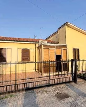 Immobile in asta di 104 m² con 3 locali a Padova