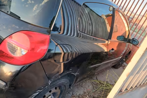 Renault clio 1.5 dci carrozzeria da sistemare