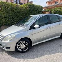 Mercede Classe B 180 D