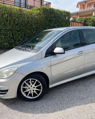 Mercedes Classe B 180 D