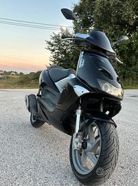 Aprilia sr 125 2t