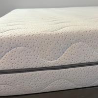 Materasso 190x160 con rete a doghe