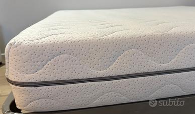 Materasso 190x160 con rete a doghe