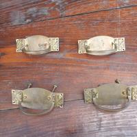 Maniglie in ottone antiche