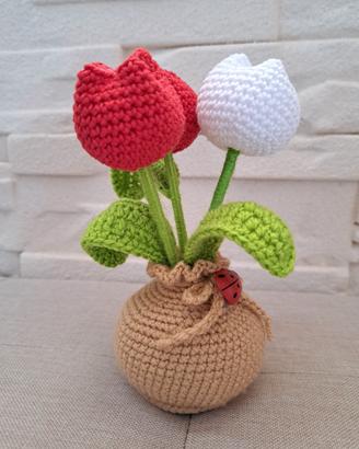 Tulipani in vaso uncinetto 