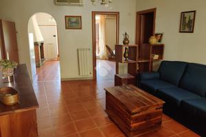 3 LOCALI A FABRICA DI ROMA