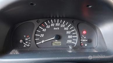 Opel agila 1.0 anno 2003 