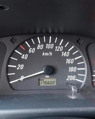 Opel agila 1.0 anno 2003 