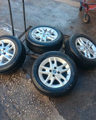 cerchi in lega da 14 fiat punto panda ec