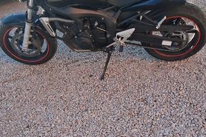 Yamaha fazer 6