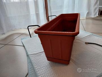 5 Fioriere per balcone  48x17x18 50€ tutte